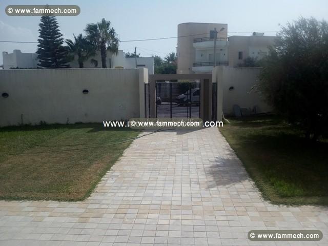   VILLA SILVER  La Soukra  AV1107