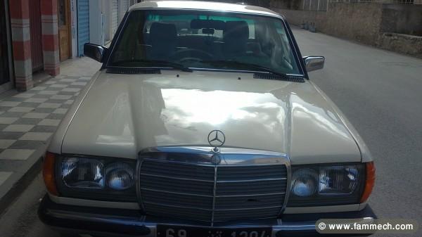 belle voiture mercedes benz 200d
