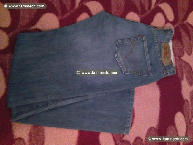   Lot de vêtements emportés LEVIS/ CELIO /HUGOBOSS