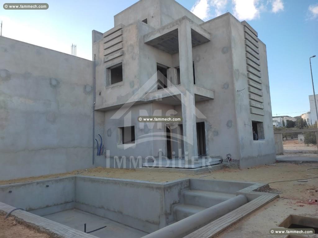  une VILLA S+4 en cours de finition à HAMMAMET 