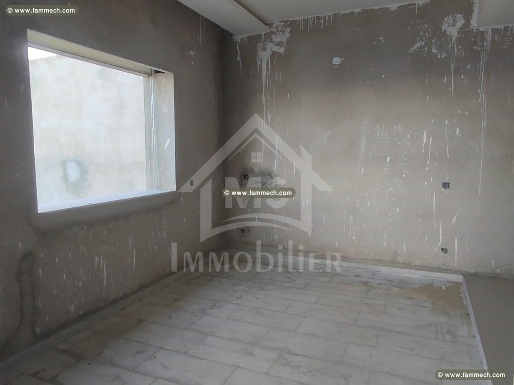  une VILLA S+4 en cours de finition à HAMMAMET 