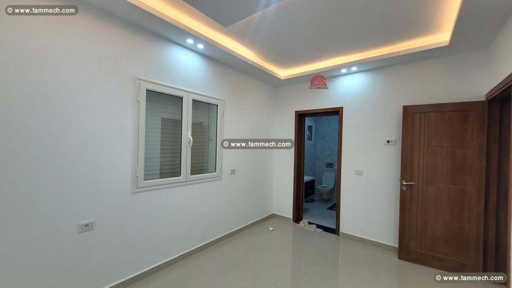  VILLA DE PLAIN PIED À HOUMT SOUK DJERBA-RÉF V692 
