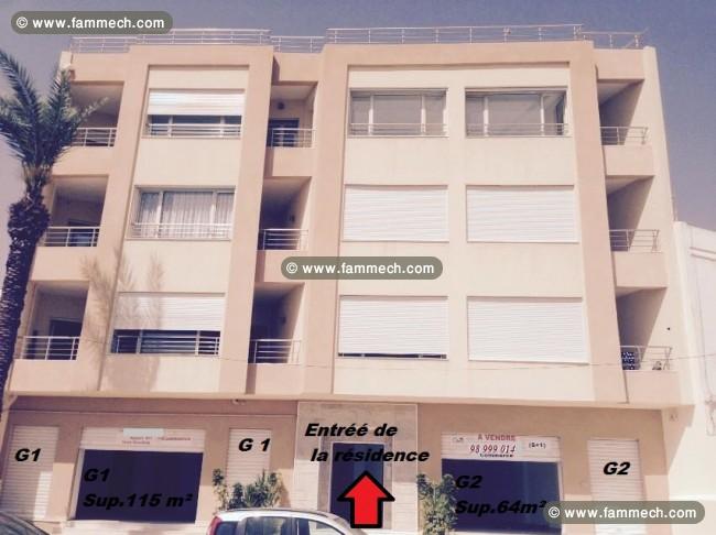2 locaux commerciaux