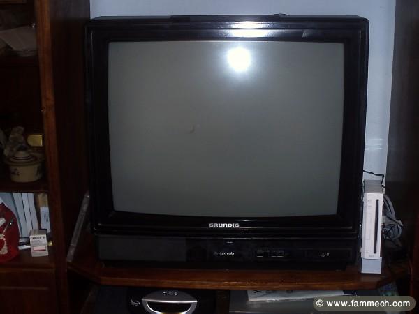 Vends TV de salon