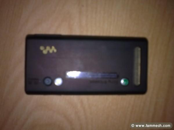 gsm sonyericsson w705u  neuf