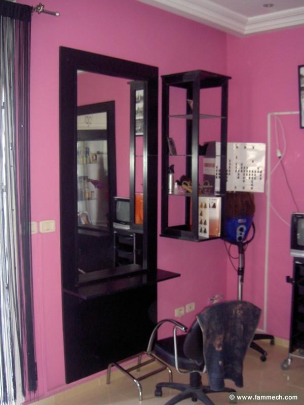 Fonds de commerce d'un salon d'esthétique et de coiffure