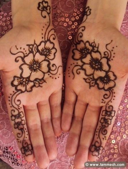 Tatoueuse henné et harkous a domicile 
