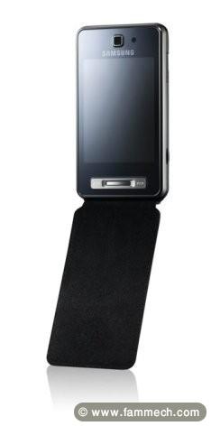 A vendre un Samsung F480 a 220Dinar