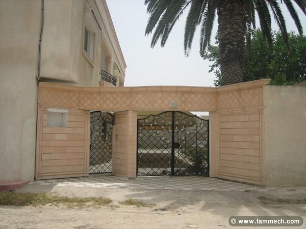 villa du luxe à El Mourouj