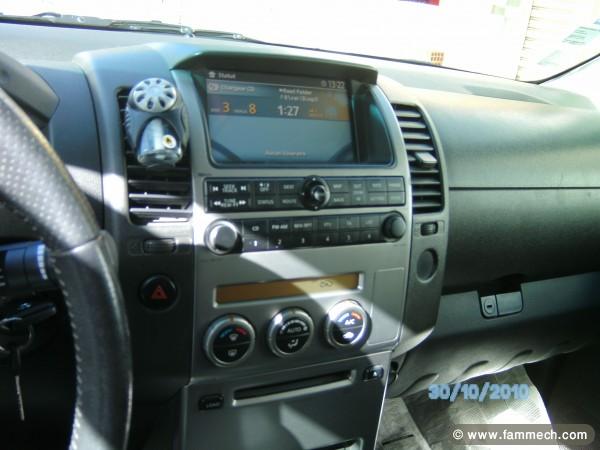 à vendre NISSAN NAVARA pick-up