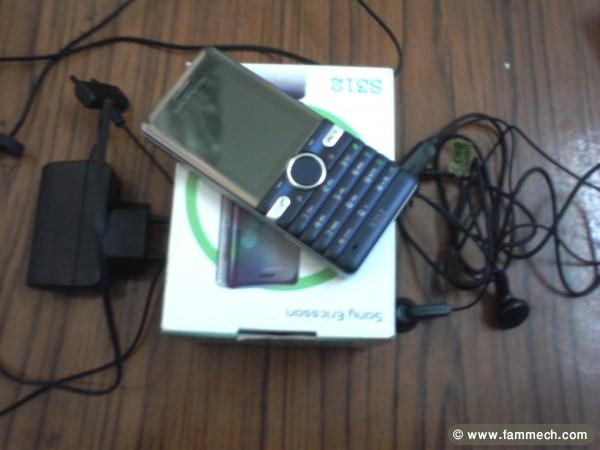 Téléphone portable SONY ERICSSON S312