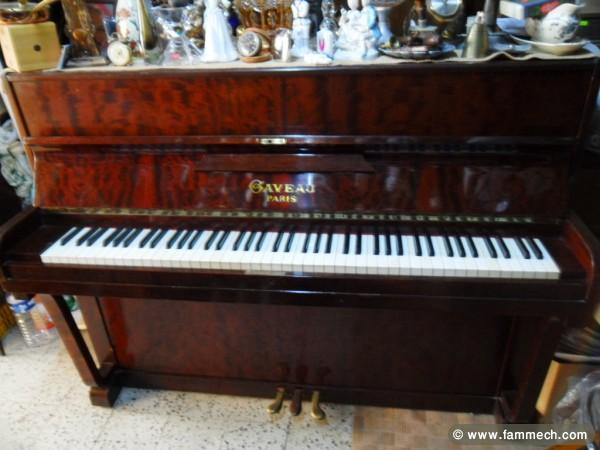 vente piano droit d'etude GAVEAU - PARIS