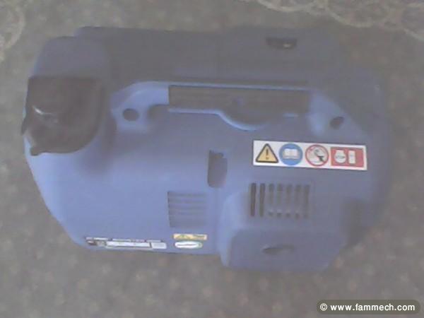 Groupe électrogène portable SDMO BOOSTER 2000.