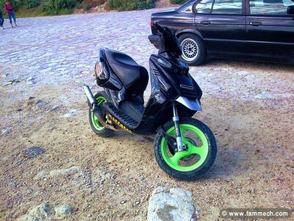 Un scooter a bon Prix et en bonne état