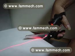 Ciseaux de coupe avec laser