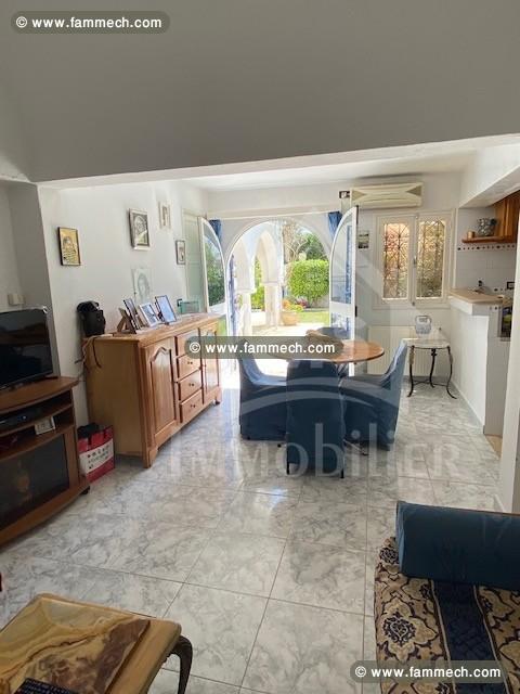 Une belle villa à la zone touristique à 900 MD