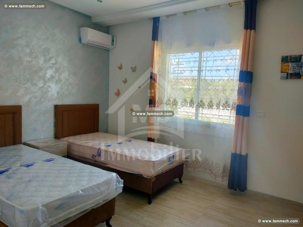 à vendre une villa S+4 à HAMMAMET NORD 51333131