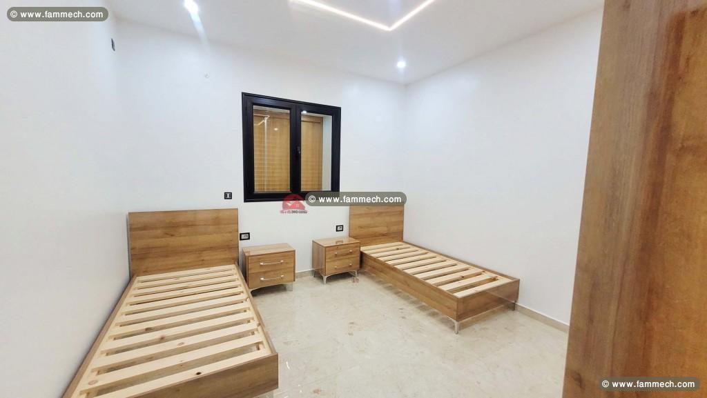  VILLA AVEC PISCINE À SIDI JMOUR DJERBA - RÉF V682