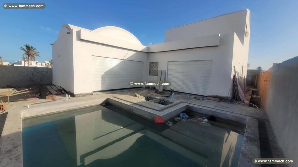 VILLA AVEC PISCINEÀ DJERBA MIDOUN  ZU - RÉF V683