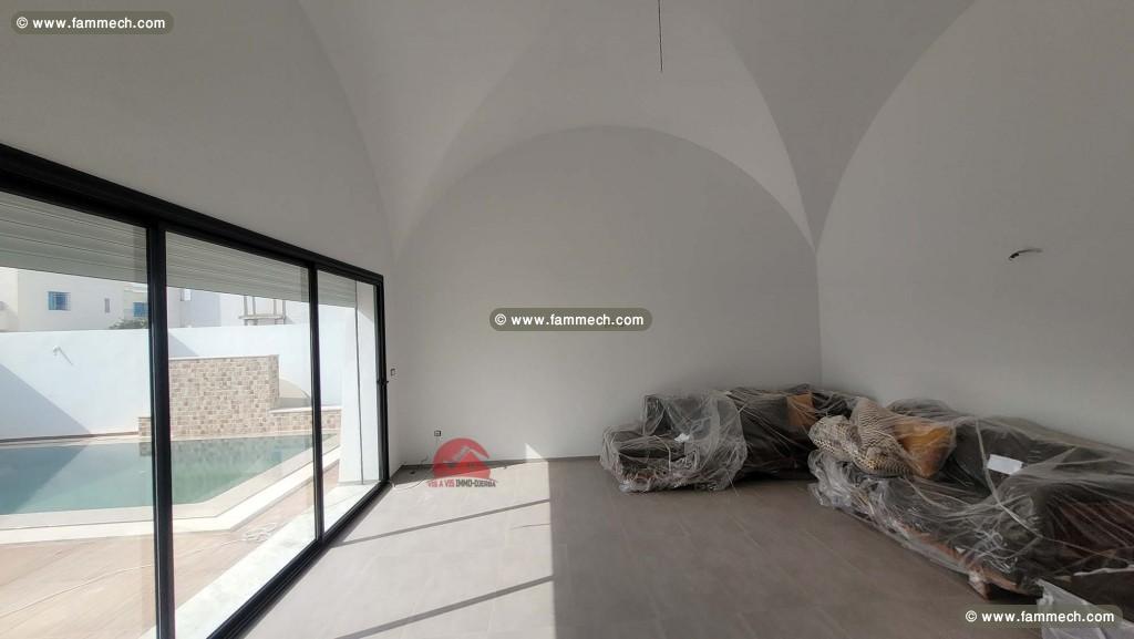 VILLA AVEC PISCINEÀ DJERBA MIDOUN  ZU - RÉF V683