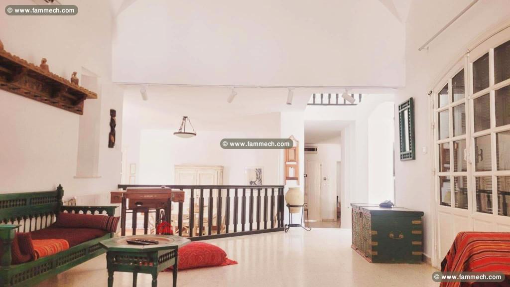 VILLA MEUBLÉE EN ZONE TOURISTIQUE - RÉF L761