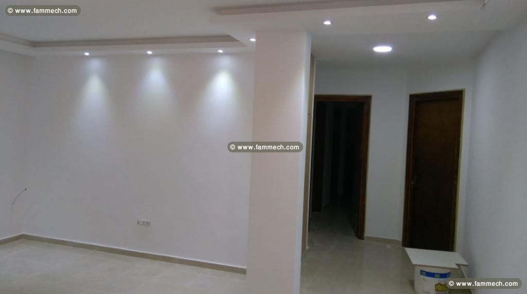 A louer appartement S+2 ( 1er étage villa) 100 m²