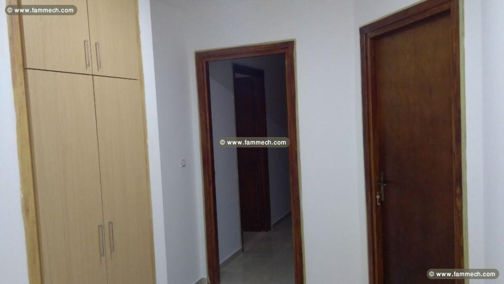 A louer appartement S+2 ( 1er étage villa) 100 m²