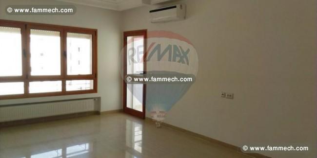 À louer appartement S+3 à Ain Zaghouan Nord