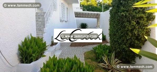 À Louer étage villa à la marsa CS-5693c2