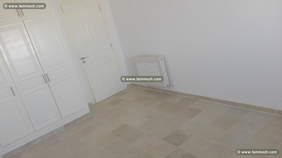 A louer un appartement S+3 Hts 156M