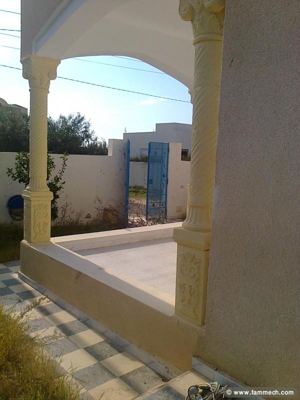 A louer Une belle villa avec jardin prét de la mer