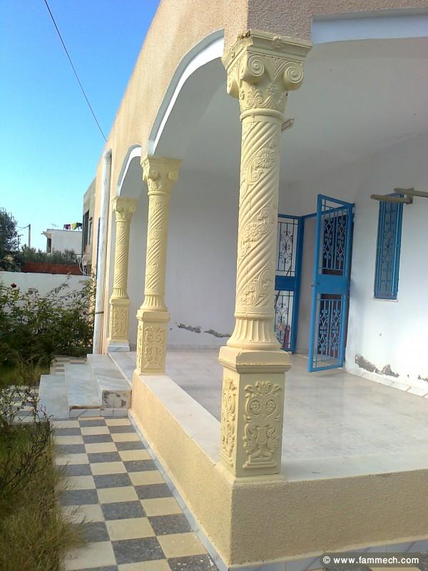 A louer Une belle villa avec jardin prét de la mer