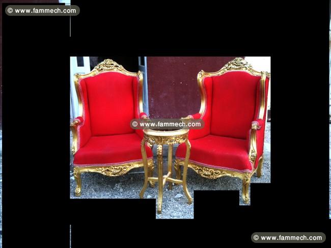 a vendre 2 chaises roi reine de marriage et table