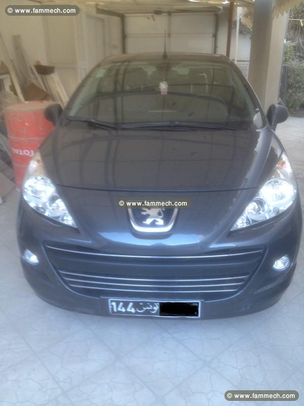 A vendre 207 cc