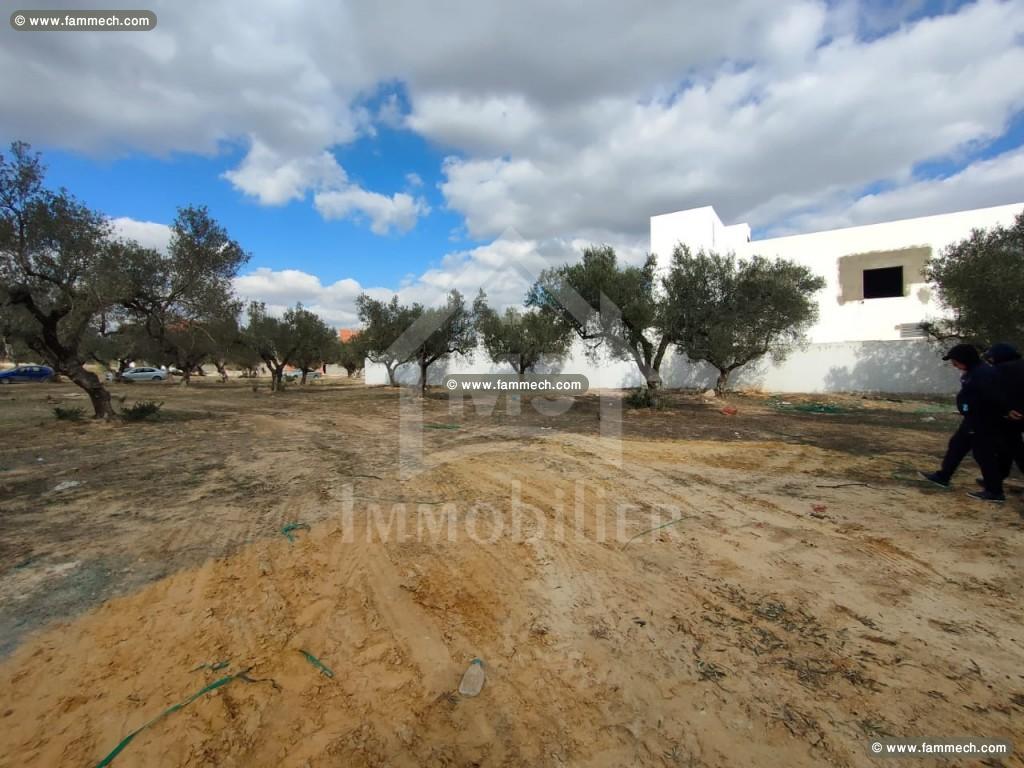 A vendre à Mrezga, un terrain de 220 m² à 120 MD 