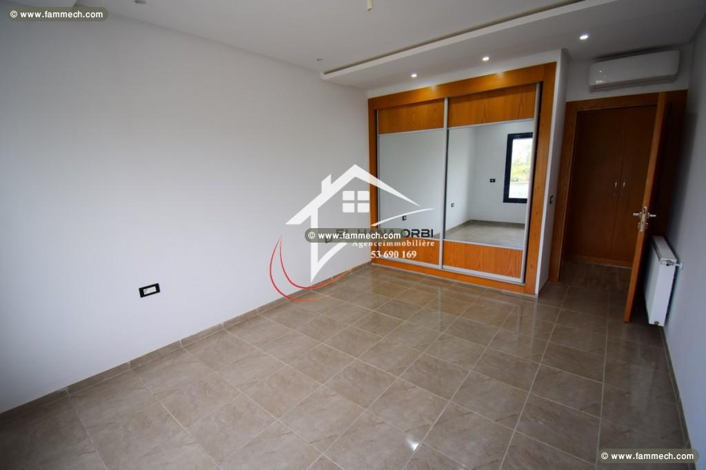 à vendre appartement s+1 vue sur mer à corniche 