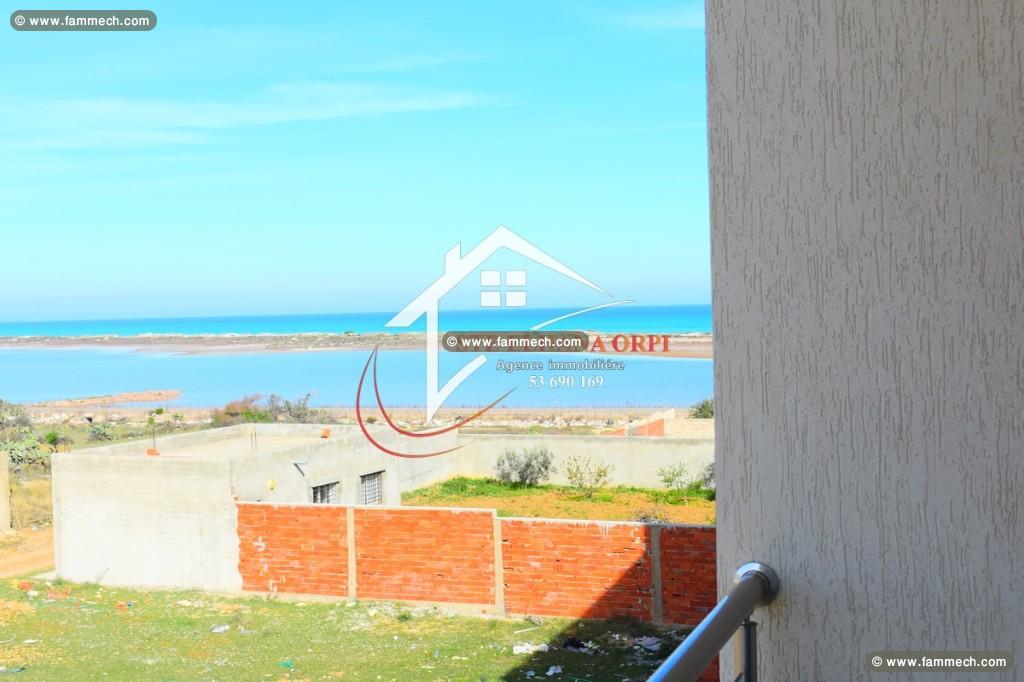 À Vendre Appartement S+2 vue sur mer à baghdedi