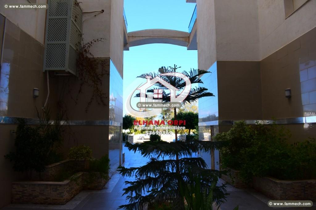 à vendre appartement s+3 vue mer en plein zone tou