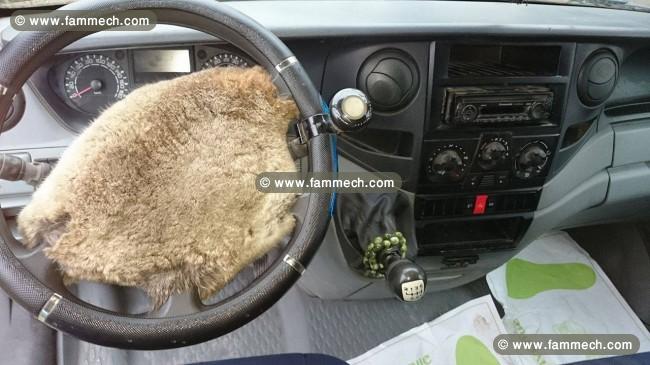 A vendre camion Iveco 35 C 15 en très bon état