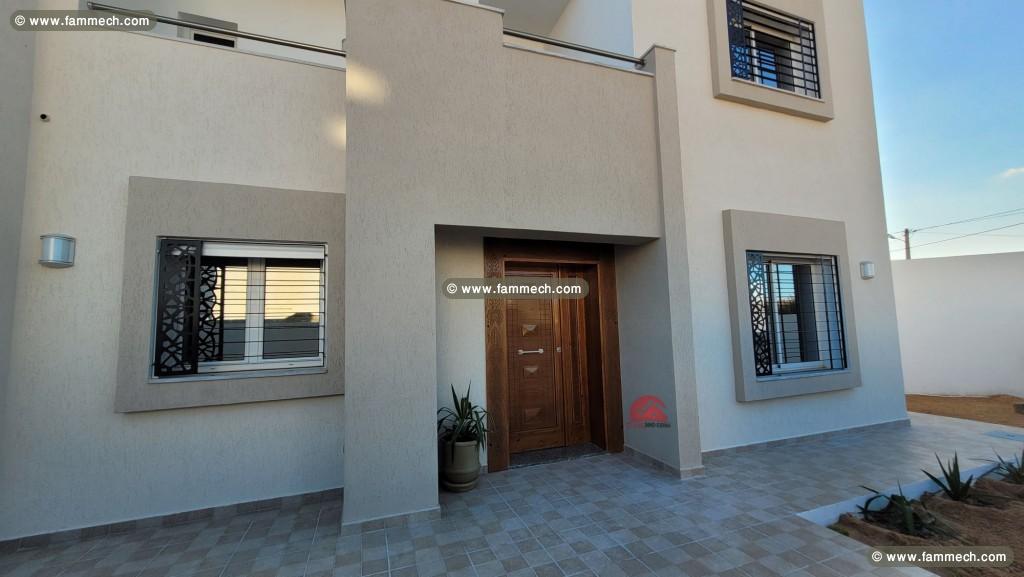 A VENDRE EN ZU HOUMT SOUK - VILLA NEUVE - RÉF V565