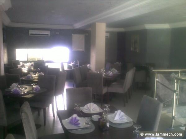 A vendre fond de commerce restaurant au lac2 très 