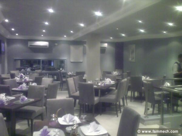 A vendre fond de commerce restaurant au lac2 très 