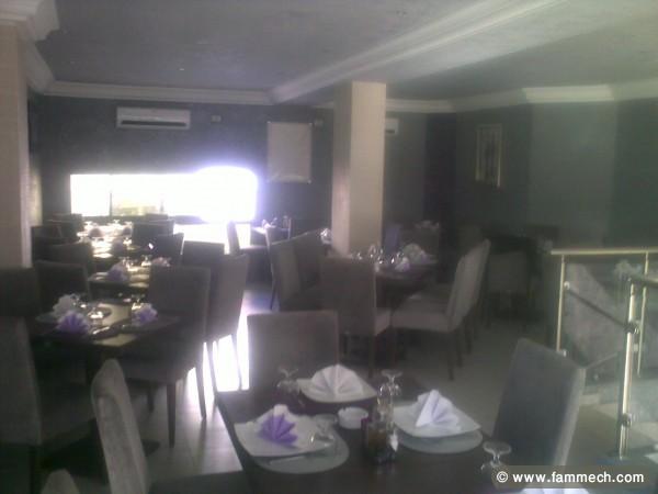 A vendre fond de commerce restaurant au lac2 très 