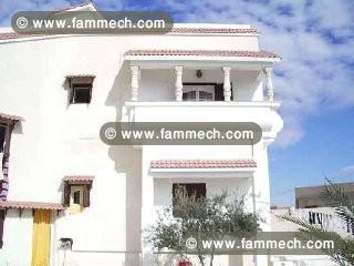 A vendre grande villa 
