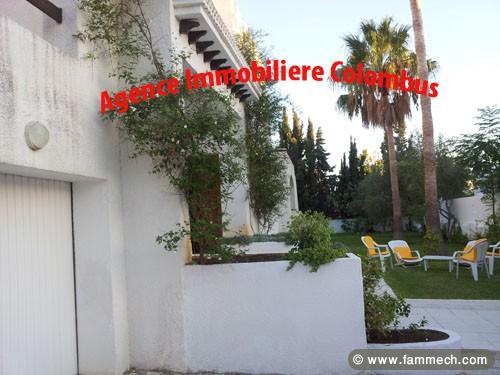 A VENDRE GRANDE VILLA A MANAR 1