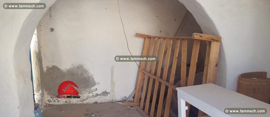 A VENDRE HOUCH DJERBIEN - RÉF H431