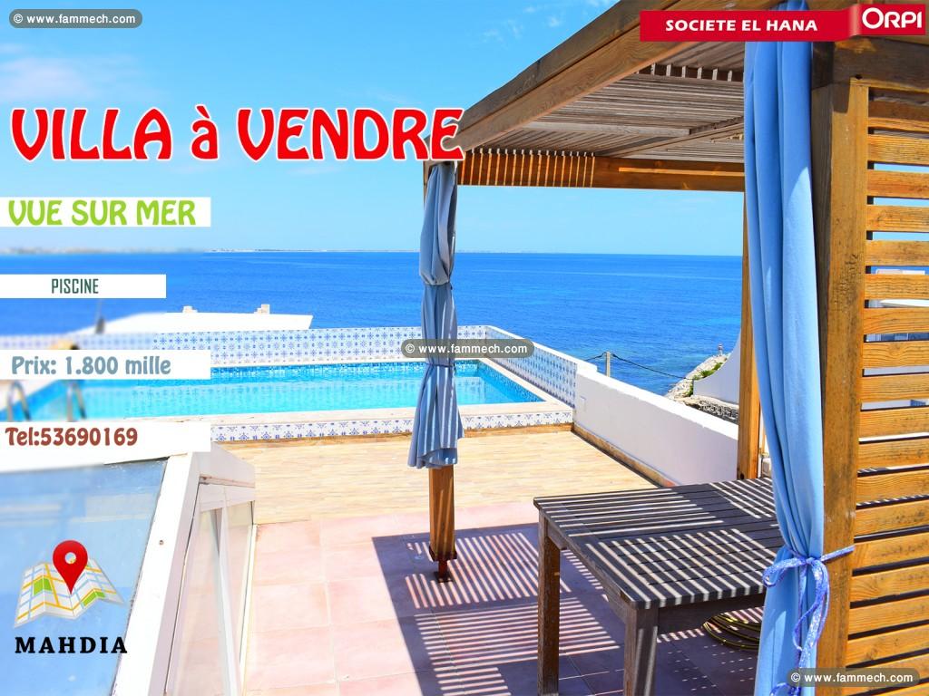 A vendre superbe villa vue sur mer avec piscine 