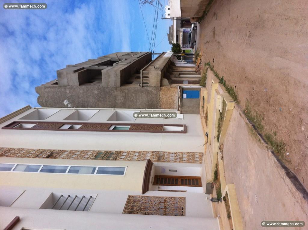 a vendre un appartement