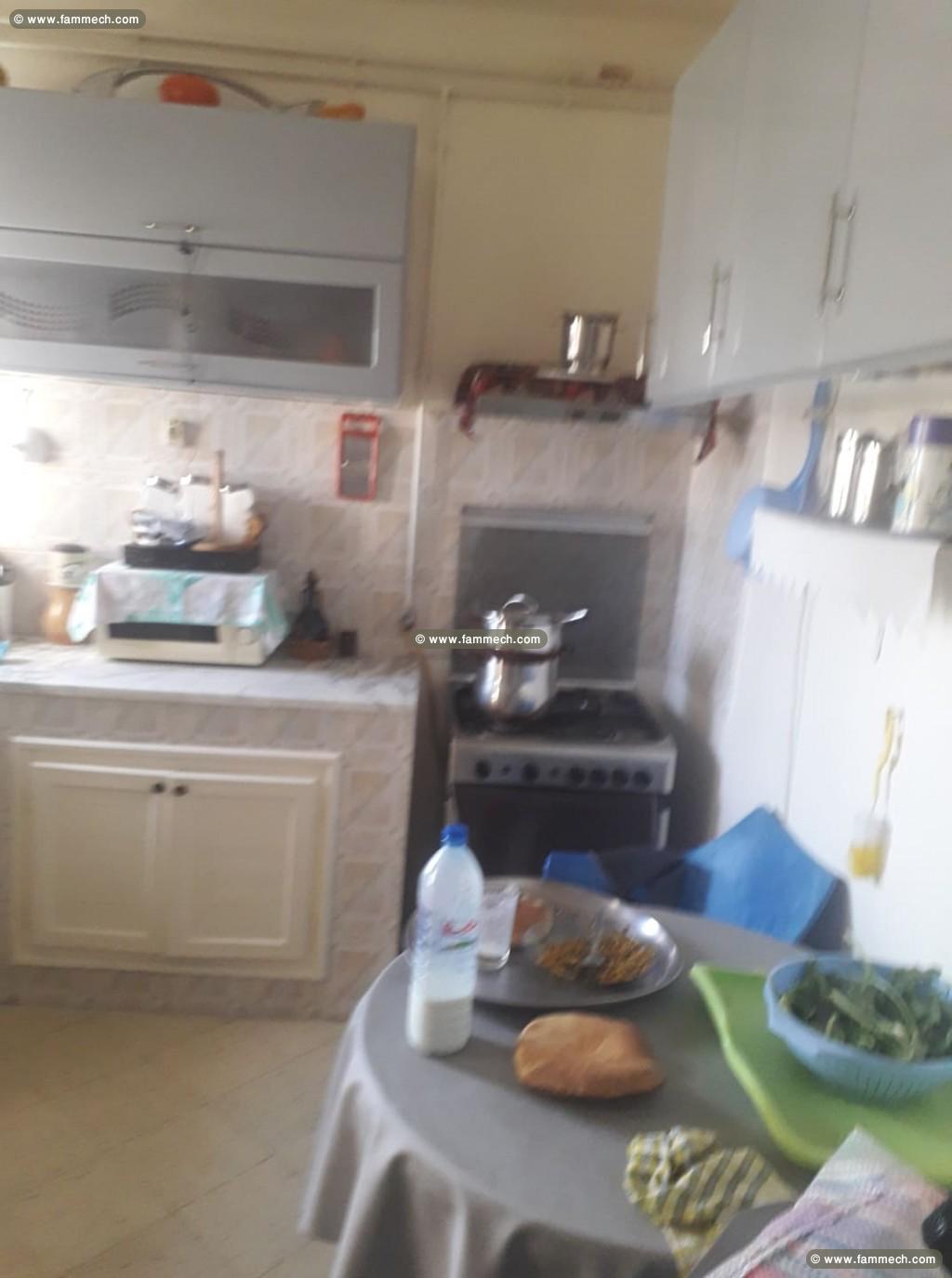 A VENDRE un S+2 à Sousse .