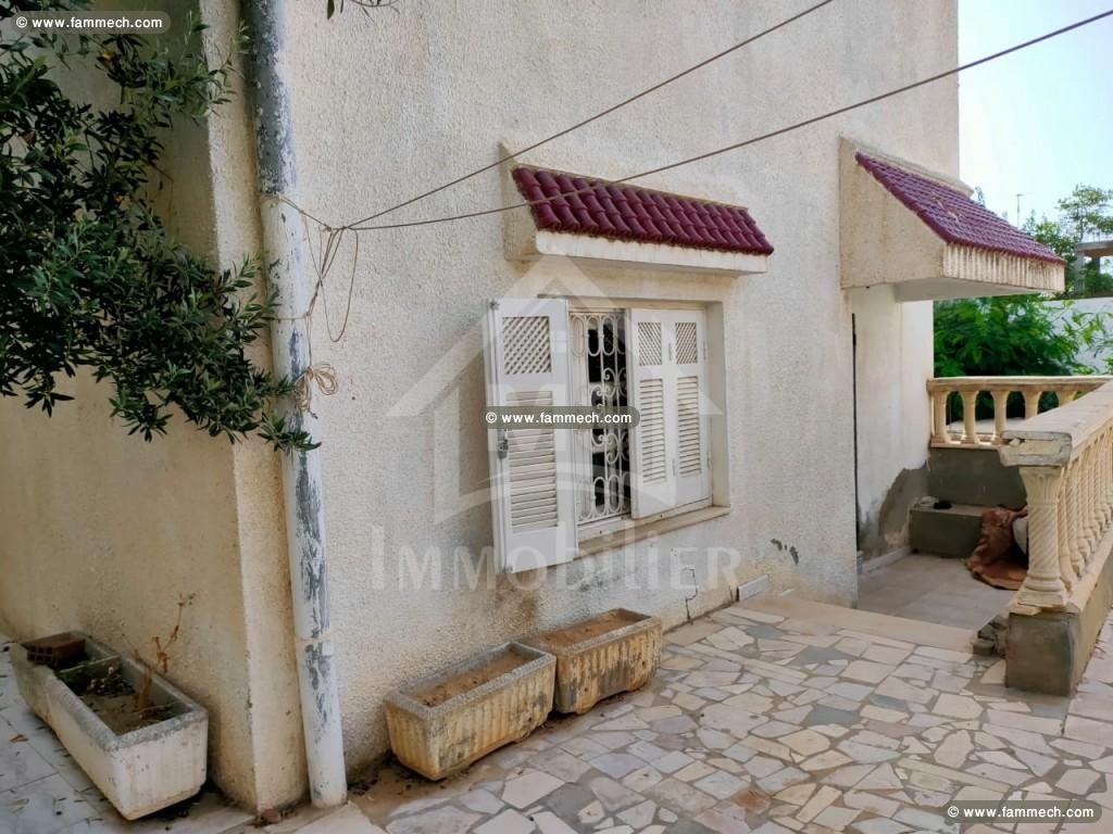 à vendre une maison avec jardin à HAMMAMET NORD 